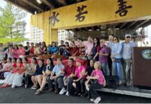 Mark Su Attends Chicago Chinatown Summer Picnic, Meets with Community Members